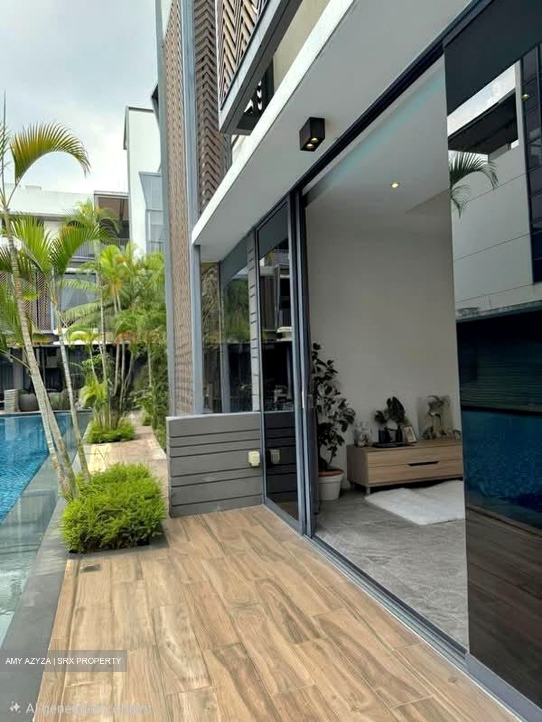 Alana (D28), Terrace #548021821